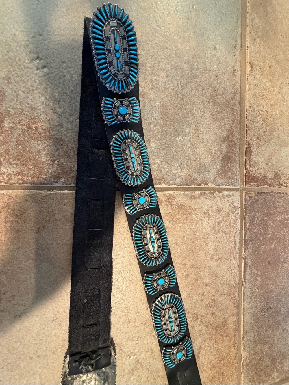 Women’s dark Brown Leather Belt with silver/Turquoise Concho Accents - Picture 6 of 11